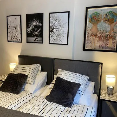 Schodami Do Nieba 바이톰