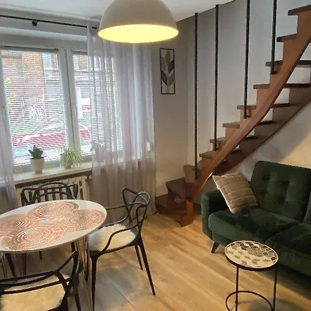 Schodami Do Nieba דירה